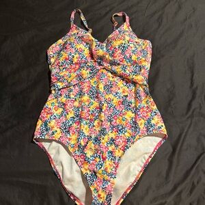 Kristina floral one piece swimsuit‎ size 14D
